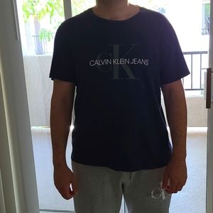 Calvin Klein T-Shirt